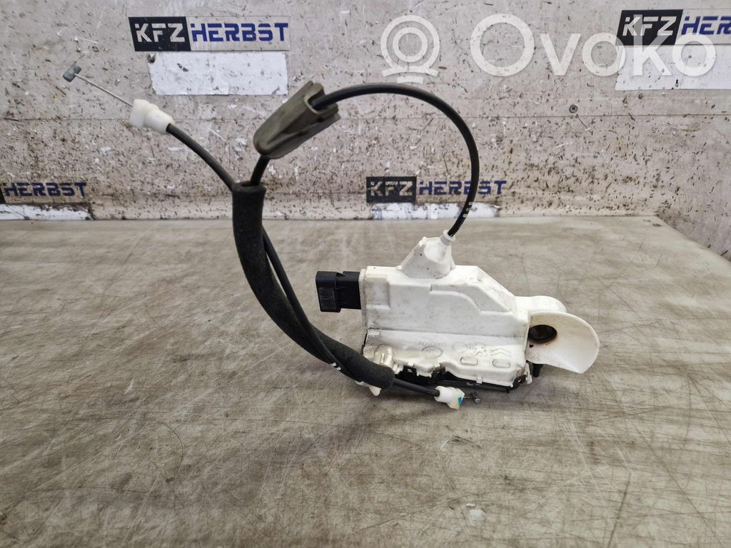 Peugeot 3008 I Zamek drzwi przednich