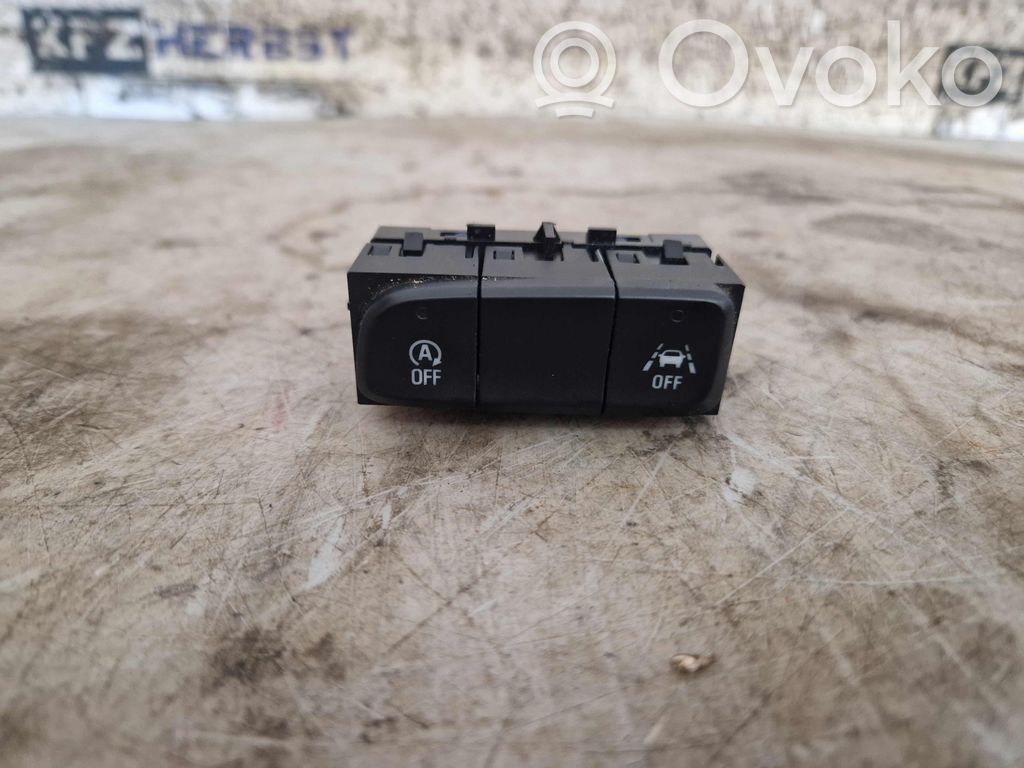 Opel Corsa F ESP (stability program) switch