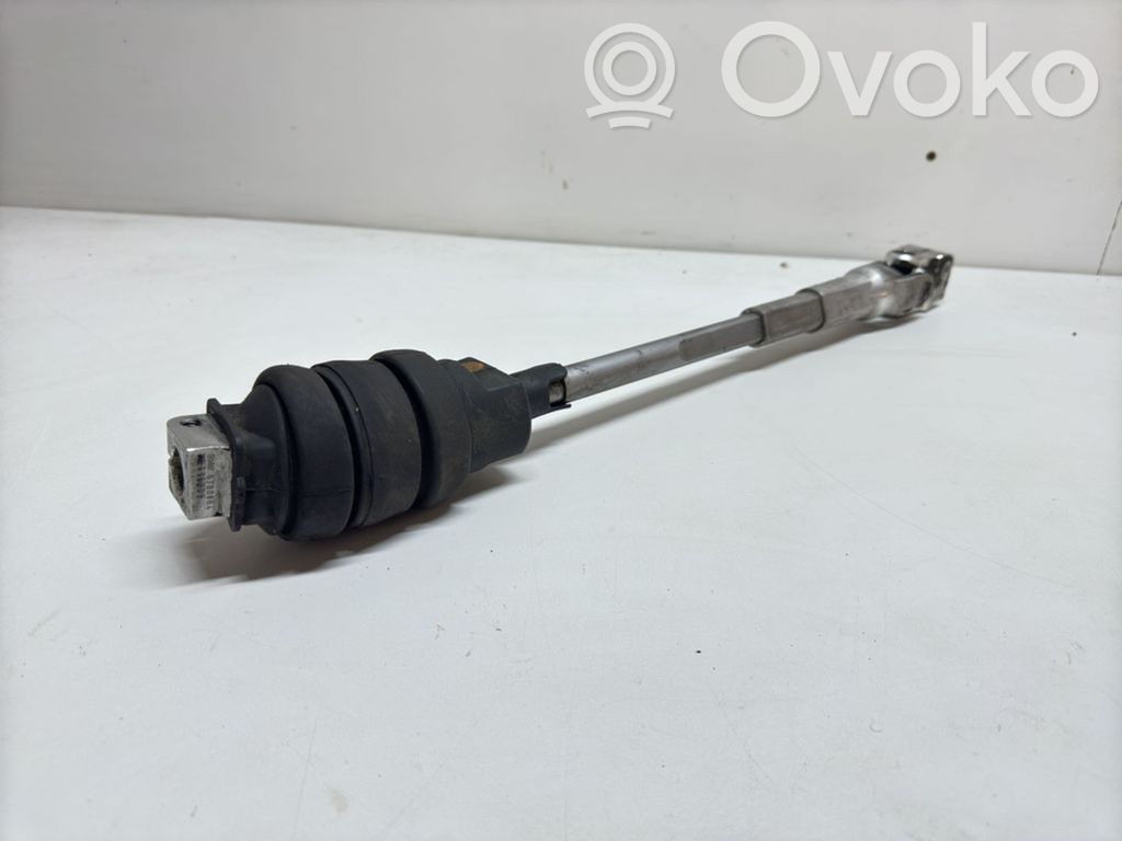 Steering column universal joint   6780864,110309