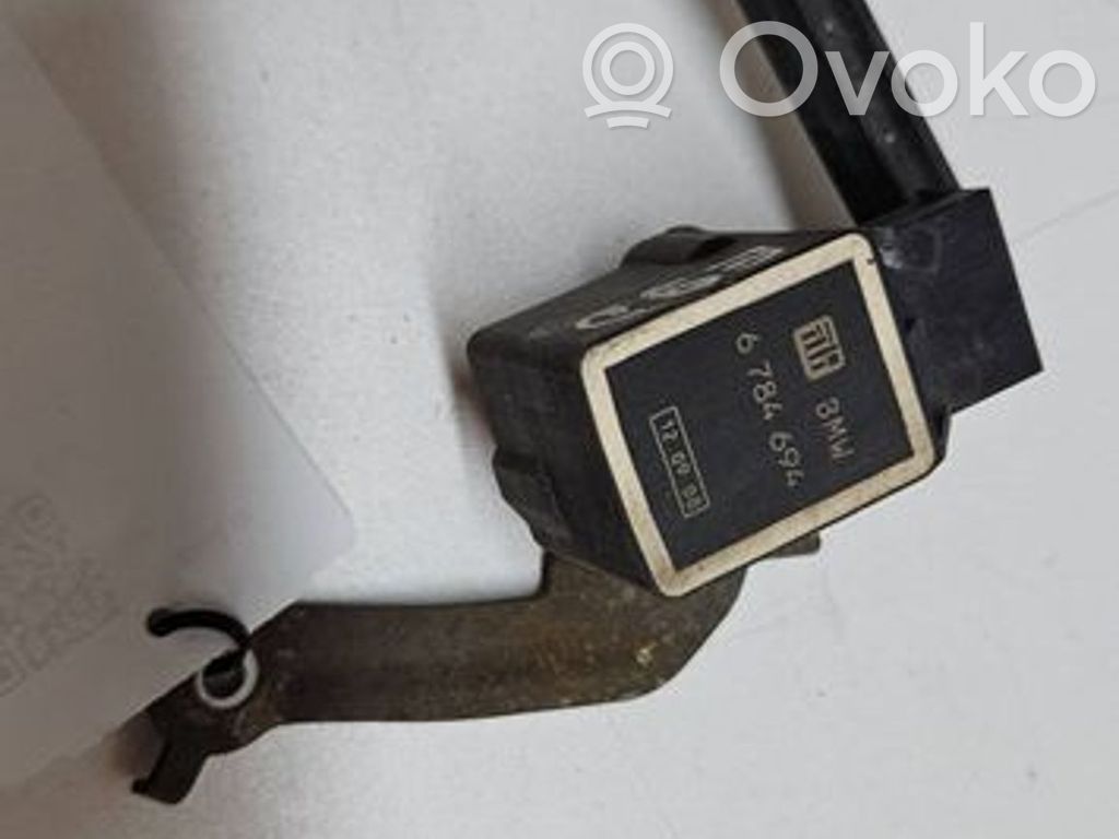 Датчик высоты (фар)   6784694,6784694,120908