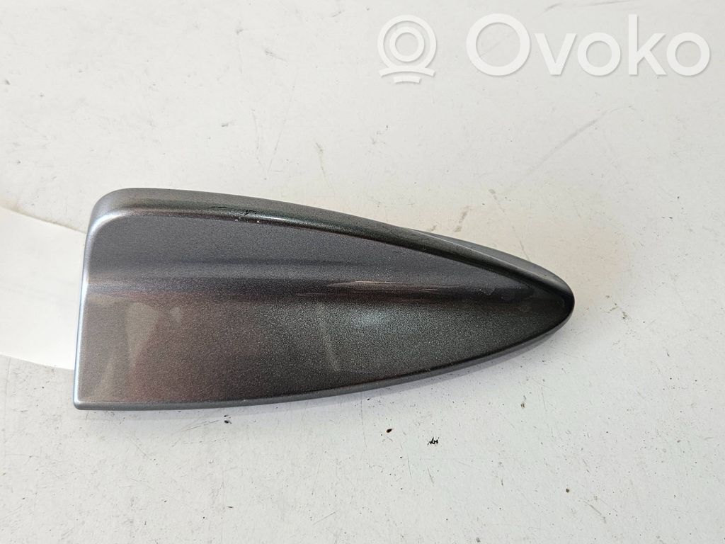 BMW 3 E90 E91 Osłona anteny dachowej GPS 