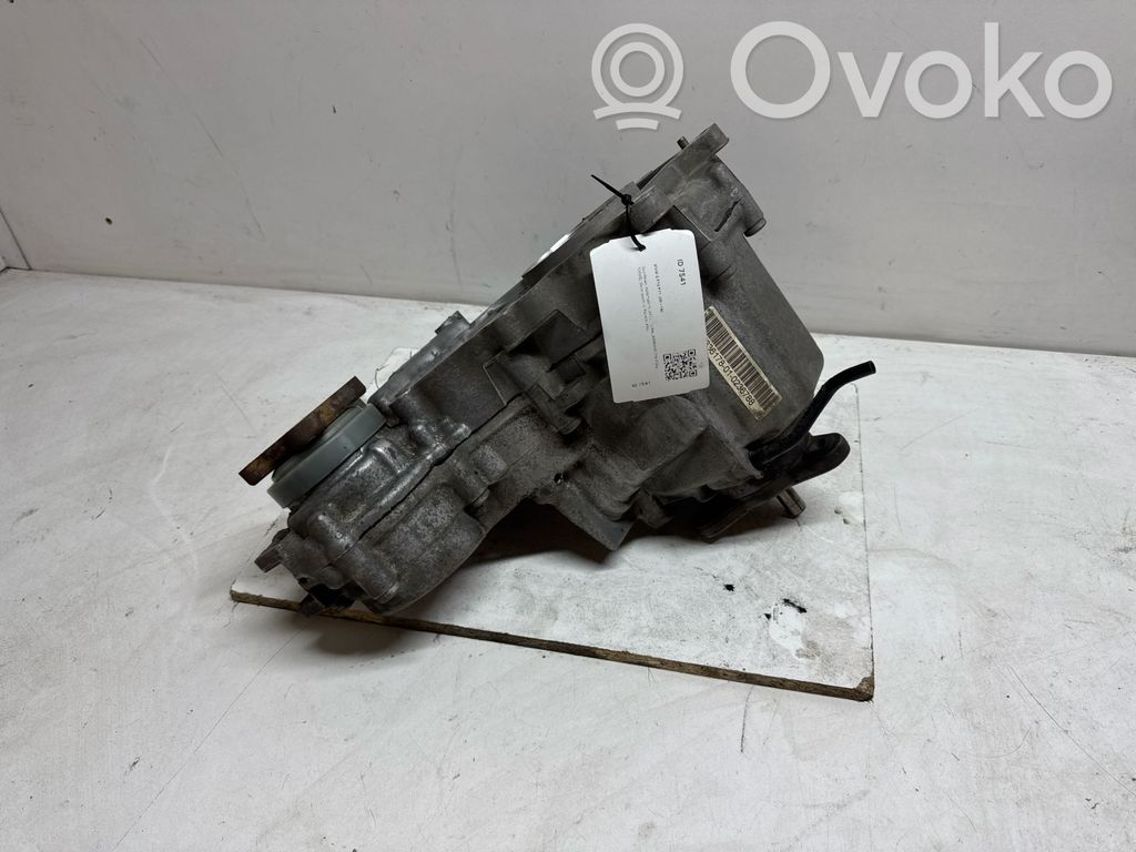 BMW 5 F10 F11 Skrzynia rozdzielcza / Reduktor 