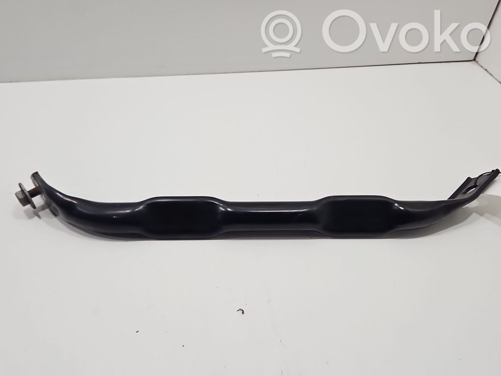 Radiator support slam panel bracket   7159587