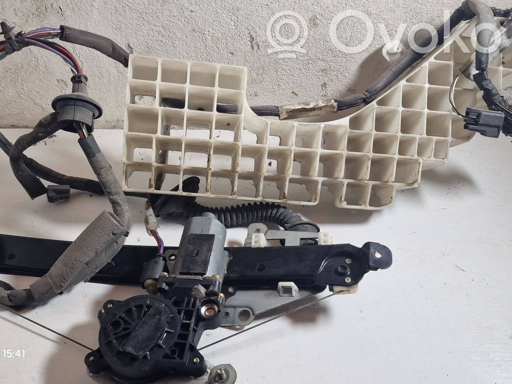 Volvo S80 Mecanismo para subir la puerta delantera sin motor 