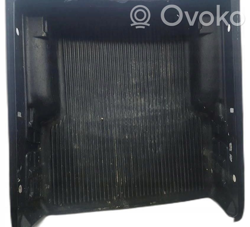 Ford Ranger Kita dugno detalė 