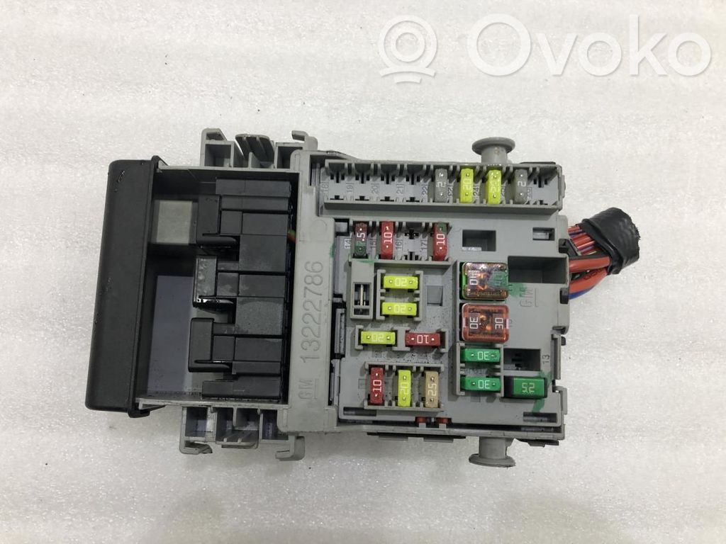 Opel Insignia A Fuse box set 