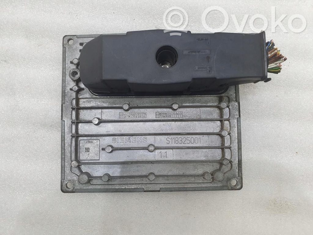 Ford Fiesta Engine control unit/module ECU 