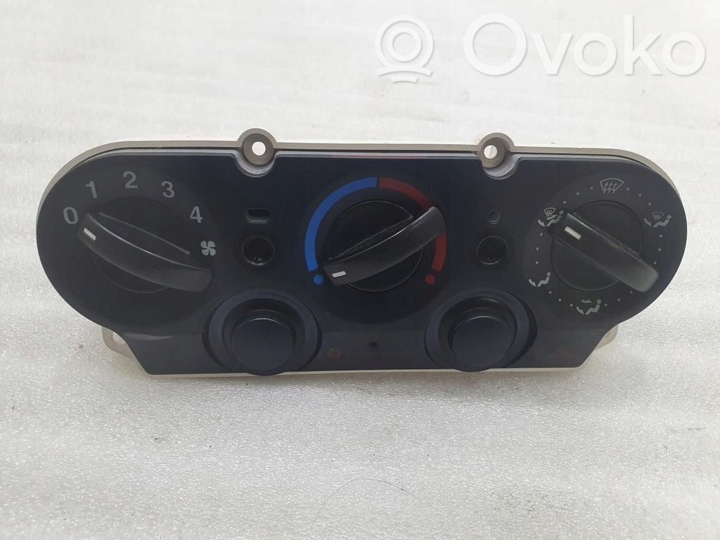 Ford Fiesta Climate control unit 