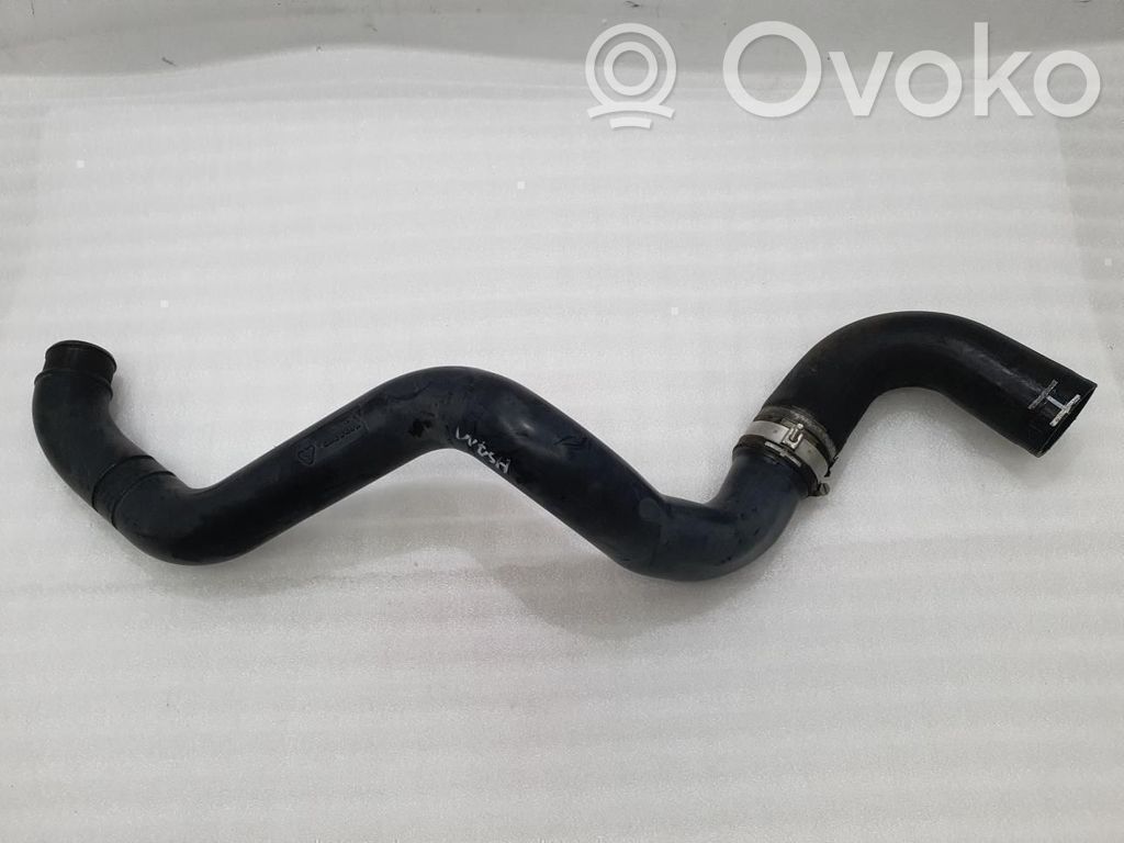 Volvo V40 Tubo flessibile intercooler 