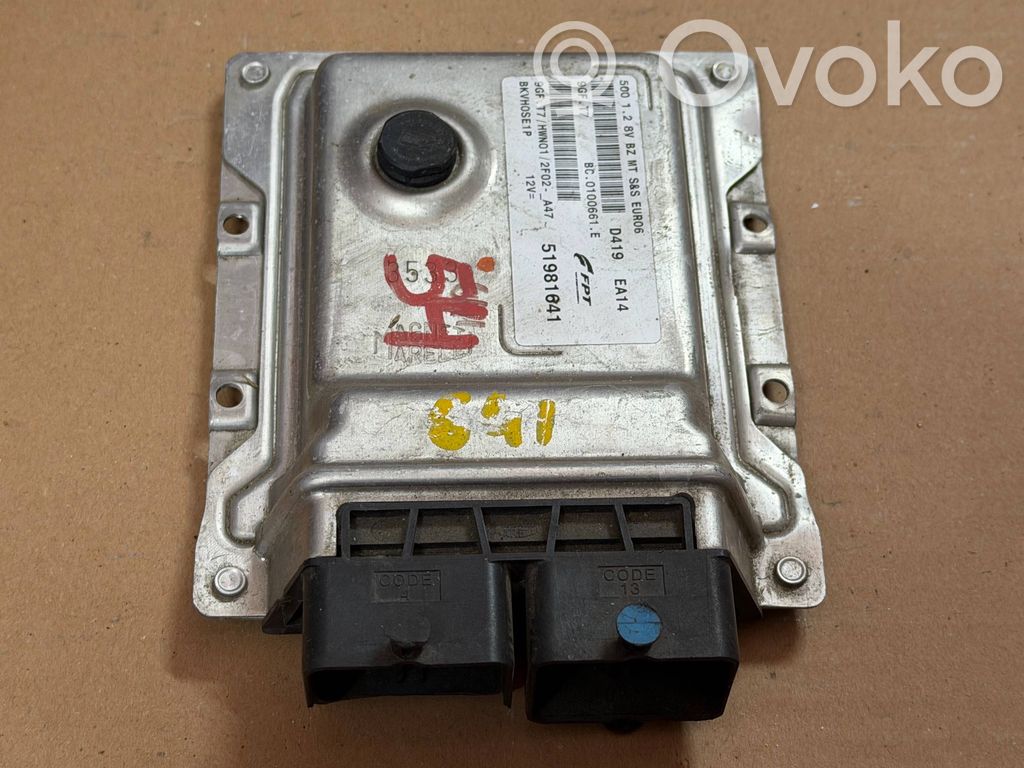 Fiat 500 Engine control unit/module 