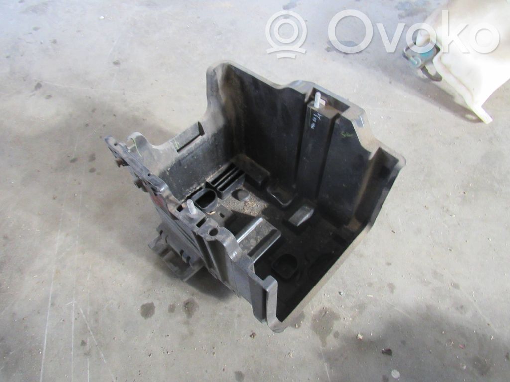 Ford Ecosport Podstawa / Obudowa akumulatora 