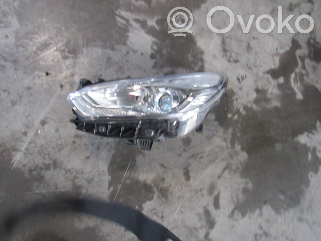 Headlight/headlamp   90076308