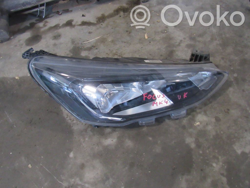 Ford Focus Etu-/Ajovalo 