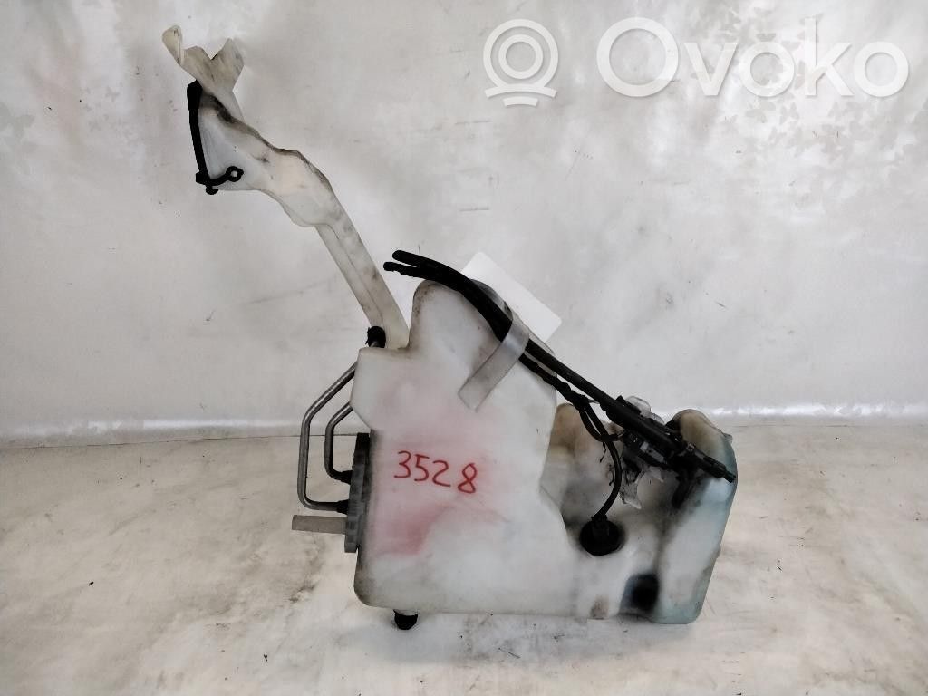 Mercedes-Benz E W211 Windshield washer fluid reservoir/tank 