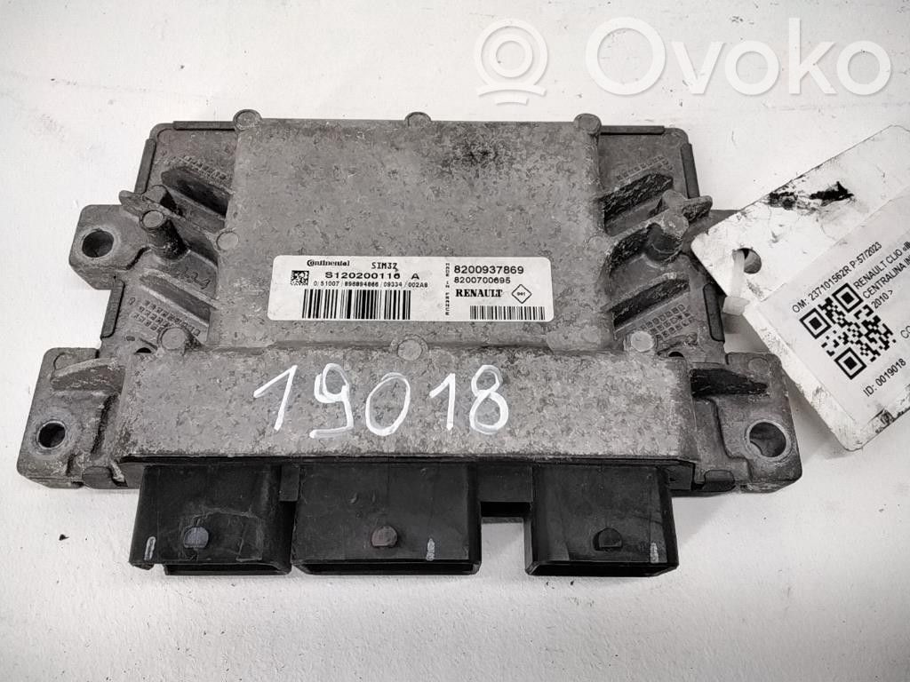 Renault Clio III Injection control unit/module 