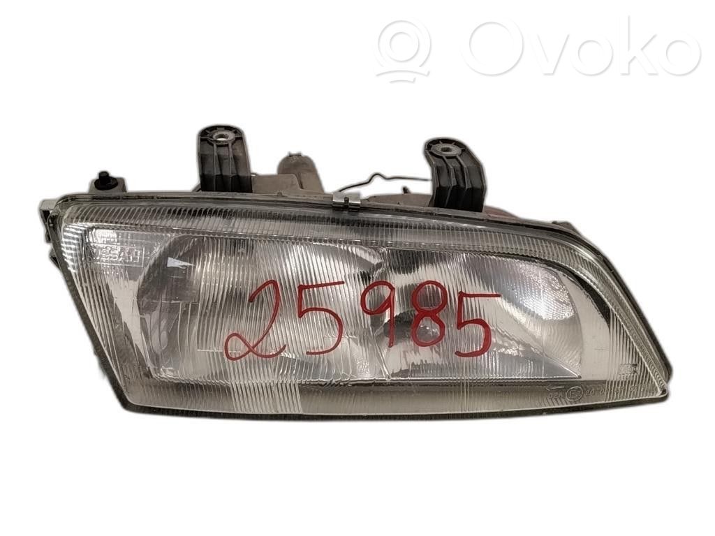 Nissan Primera Headlight/headlamp 