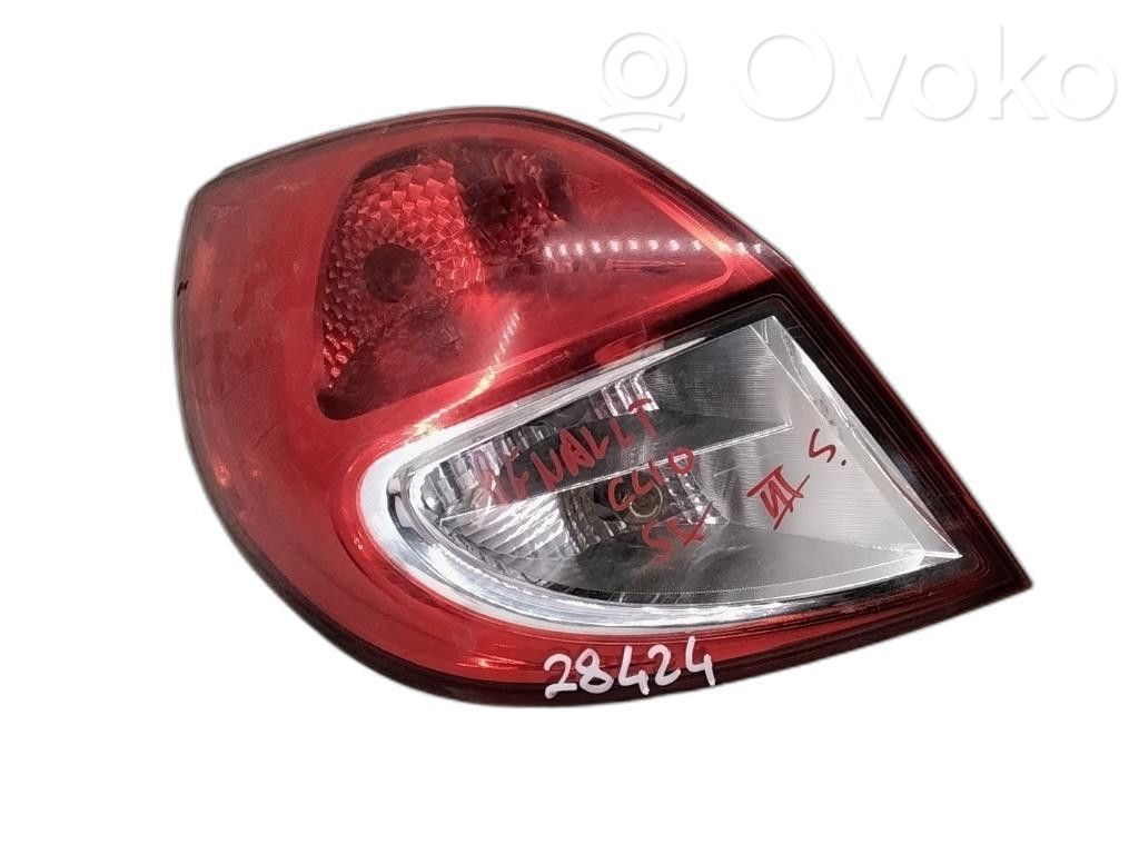 Renault Clio III Luz trasera/de freno 