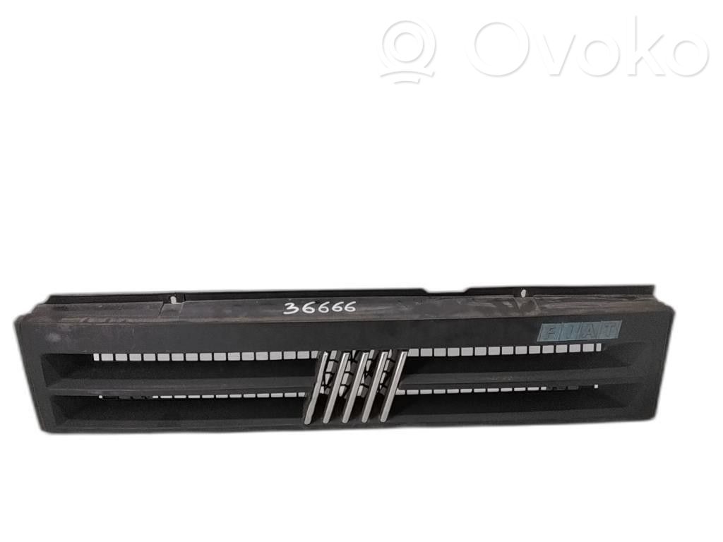 Fiat Uno Front bumper upper radiator grill 