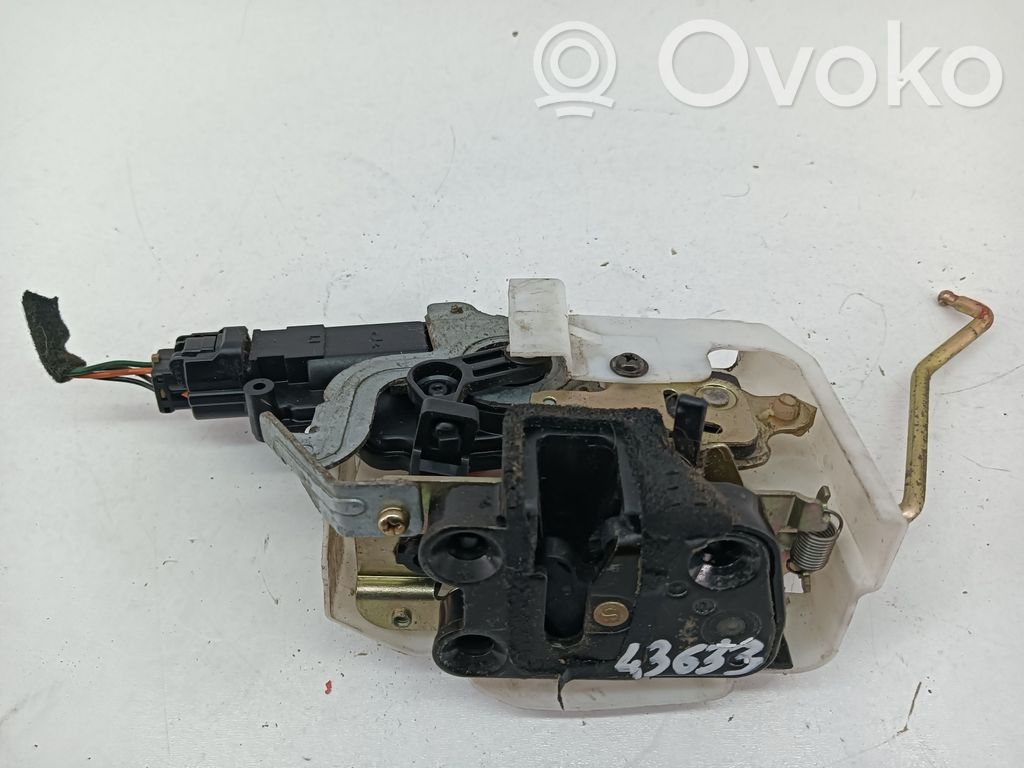 KIA Picanto Aizmugurē slēdzene 