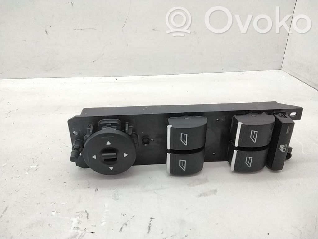 Electric window control switch   1815214,1815214,3S010138819,XWDB