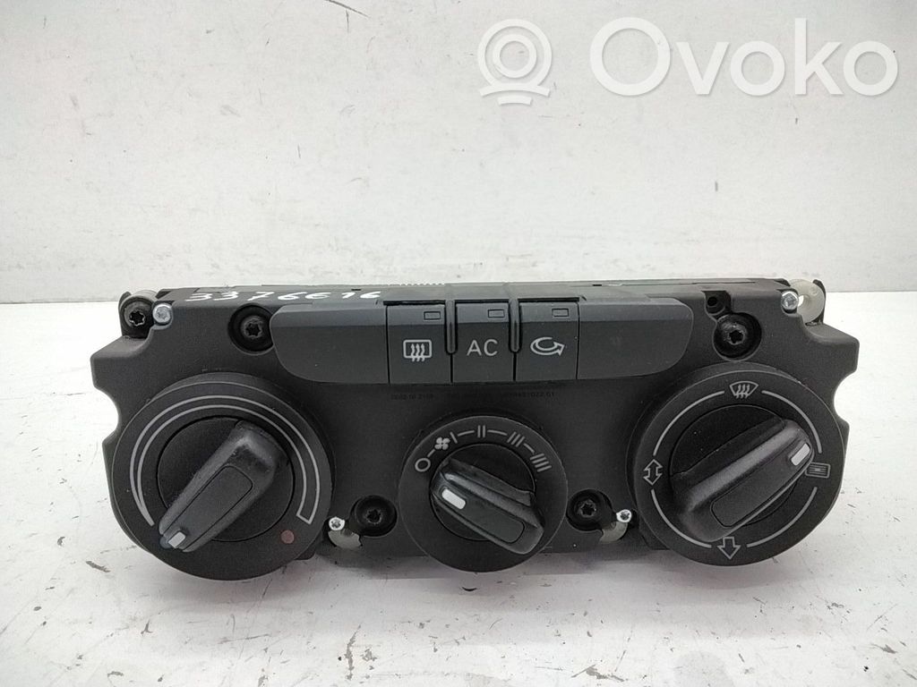 Audi A3 S3 A3 Sportback 8P Climate control unit 