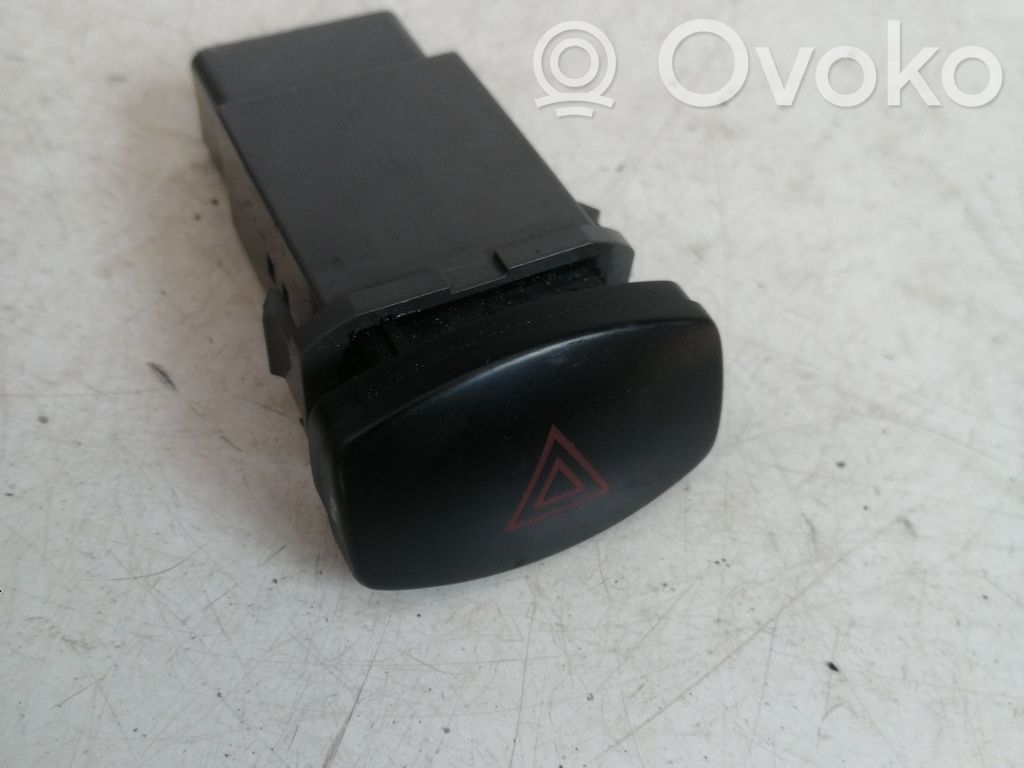 Chevrolet Lacetti Hazard light switch 