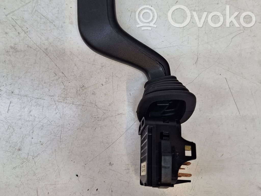 Suzuki Wagon R+ Wiper control stalk 