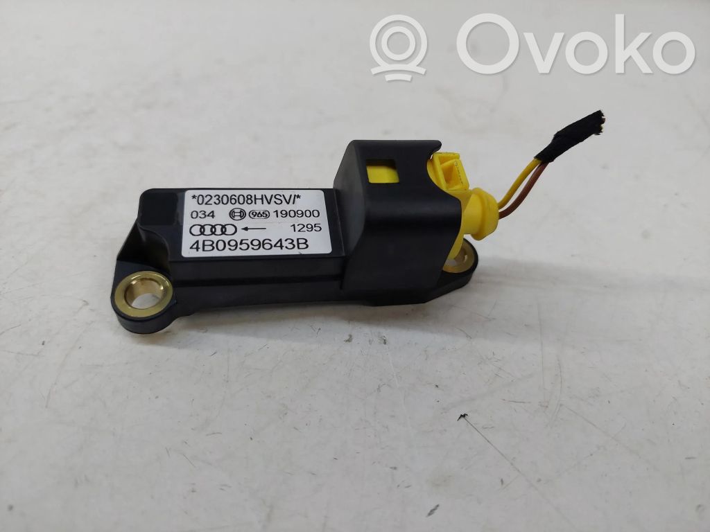 Audi A6 S6 C5 4B Sensore d’urto/d'impatto apertura airbag 