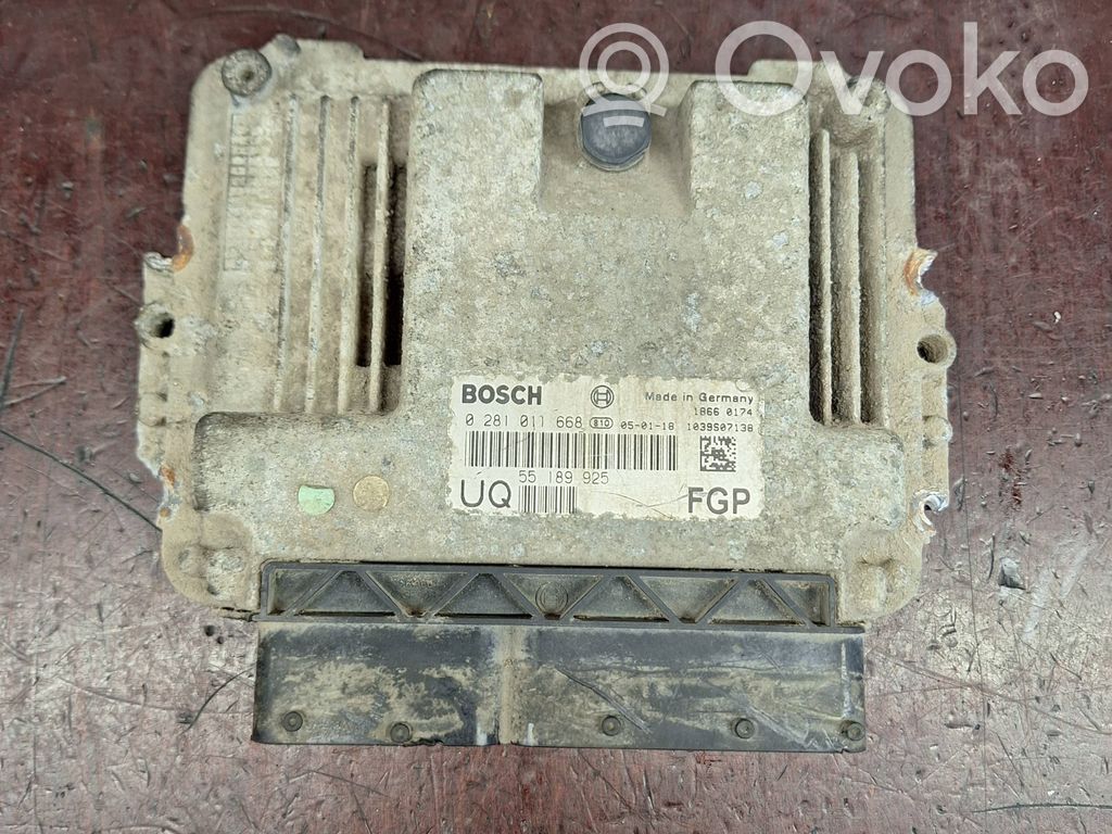 Opel Vectra C Engine control unit/module 