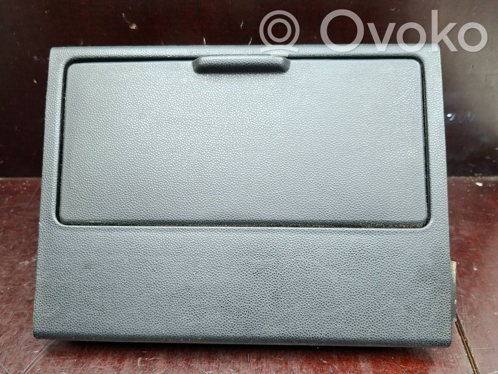 Mazda 5 Cup holder 