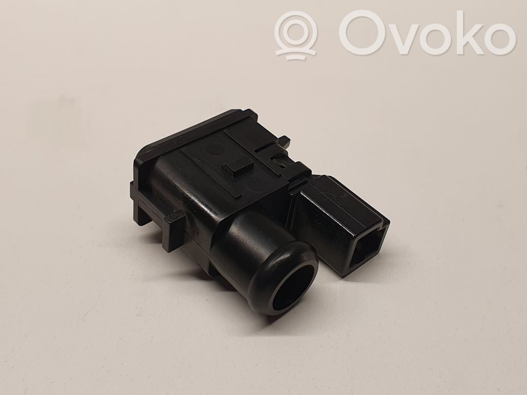 Toyota Corolla Verso AR10 Interior temperature sensor 