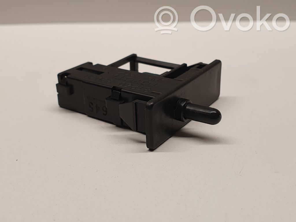Toyota Corolla Verso AR10 Glove box light 