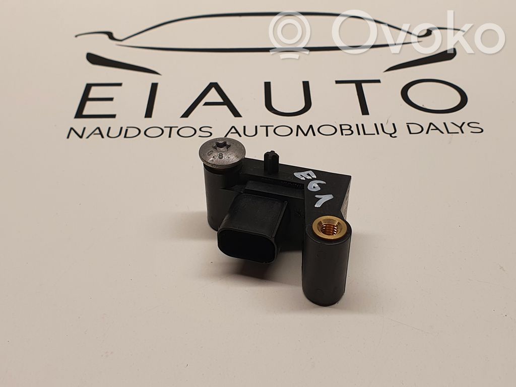 BMW 5 E60 E61 Oro pagalvių smūgio daviklis 
