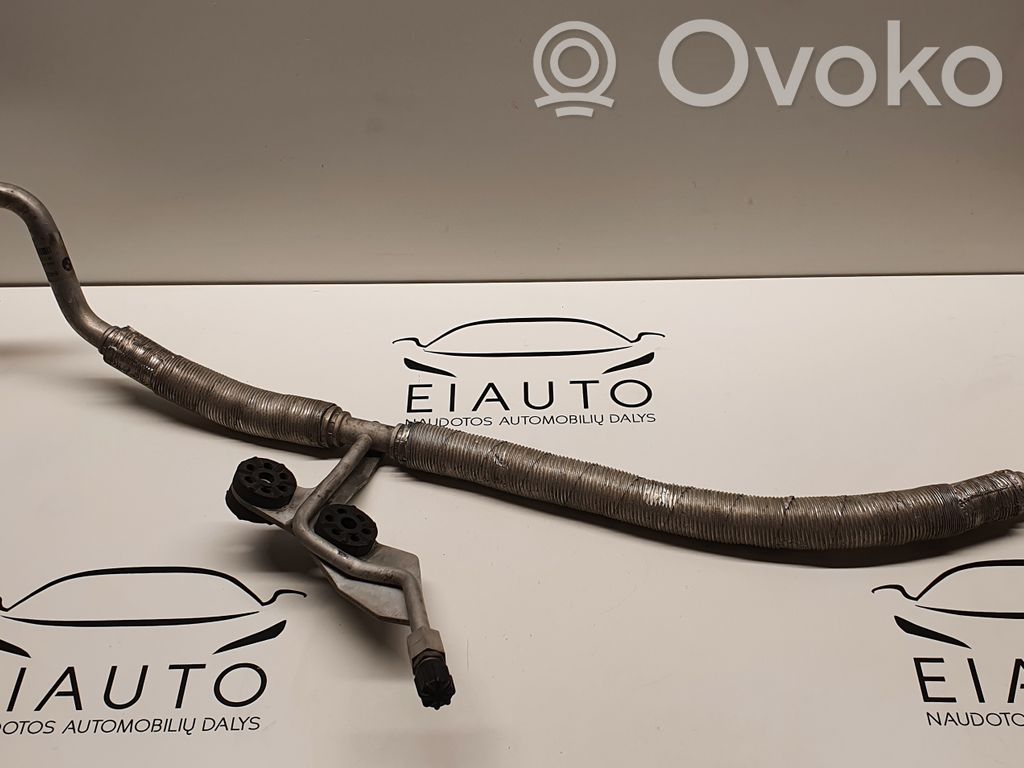 BMW 5 E60 E61 Ilmastointilaitteen putki (A/C) 
