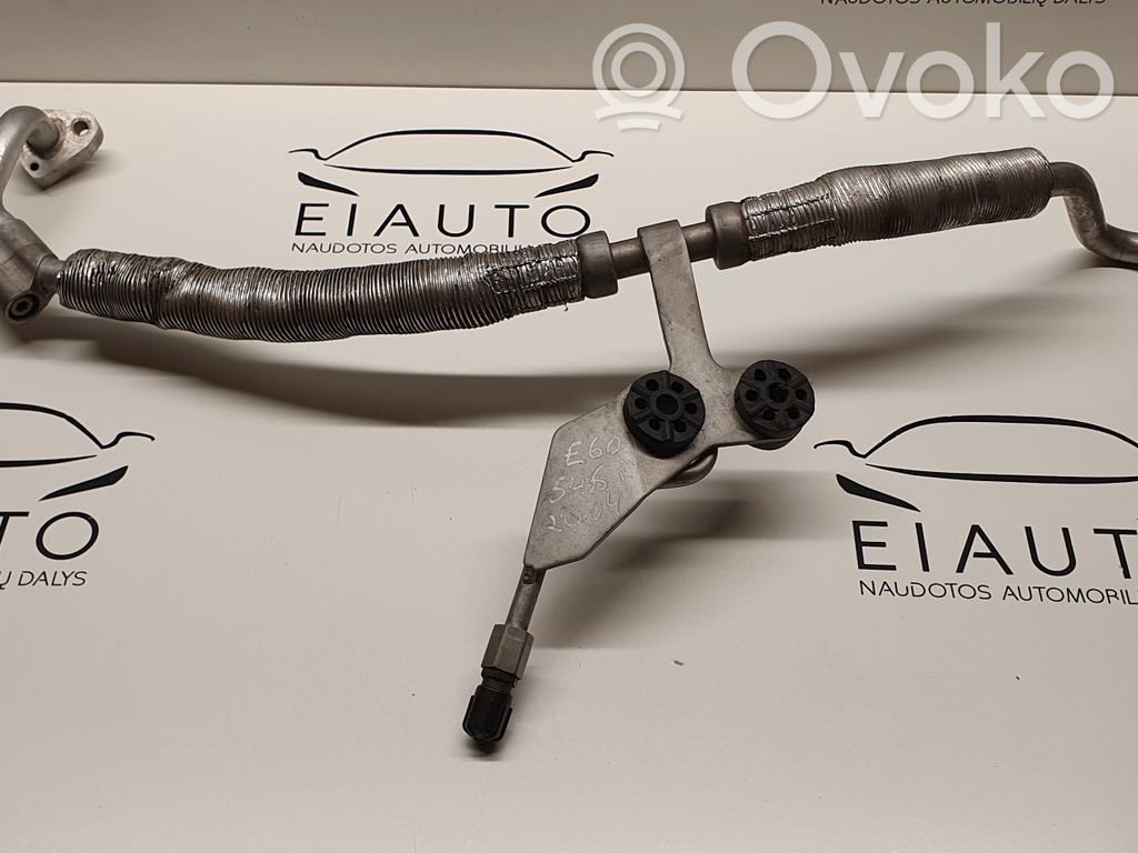 BMW 5 E60 E61 Ilmastointilaitteen putki (A/C) 