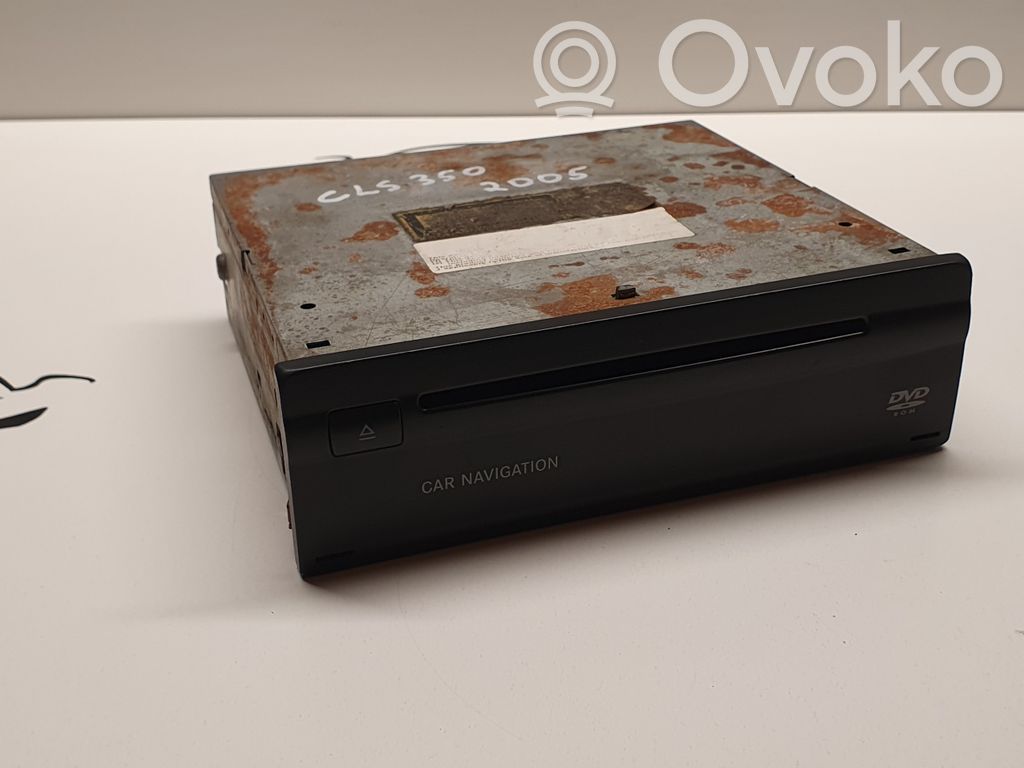 Mercedes-Benz CLS C219 Navigation unit CD/DVD player 