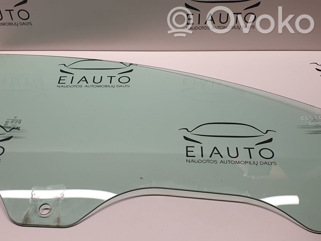 Mercedes-Benz CLS C219 Front door window glass four-door 