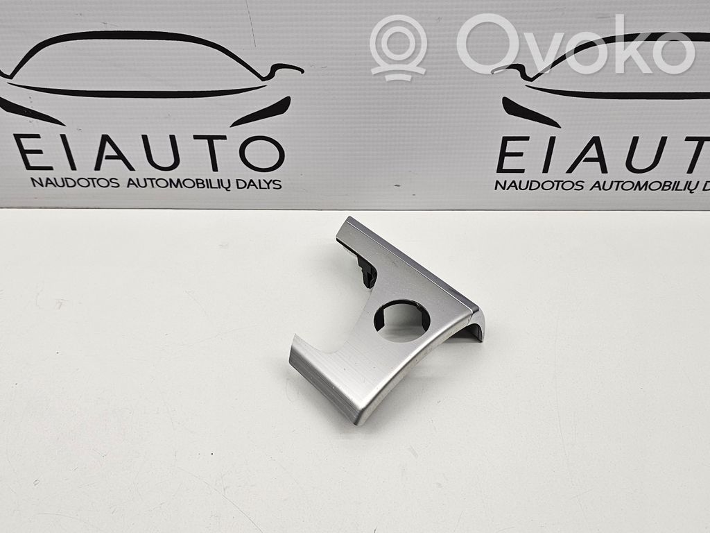 BMW X5 E70 Dashboard glove box trim 