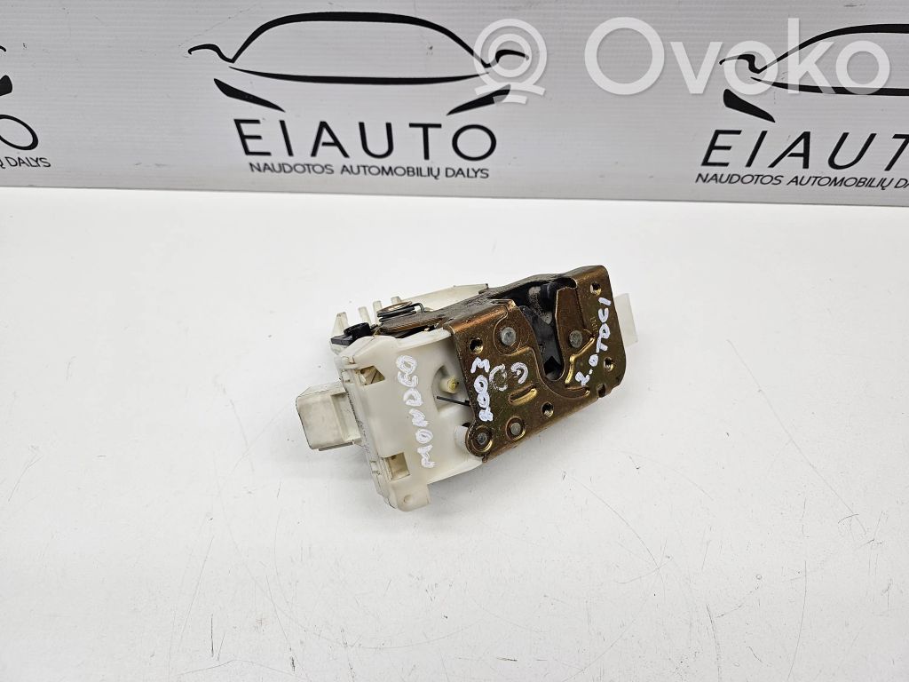 Ford Mondeo Mk III Takaoven lukko 