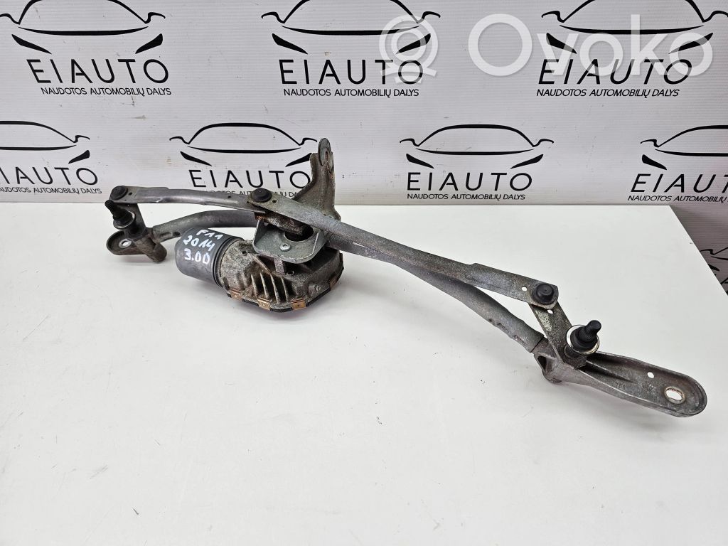 BMW 5 F10 F11 Front wiper linkage and motor 