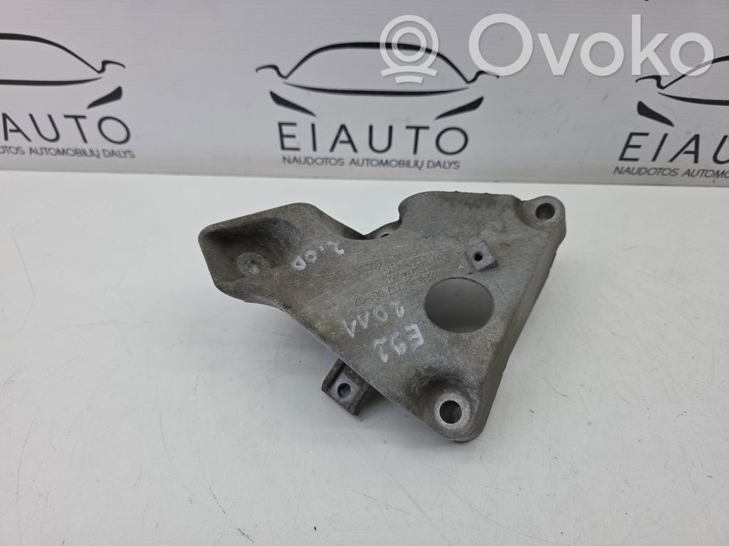 BMW 3 E92 E93 Engine mounting bracket 