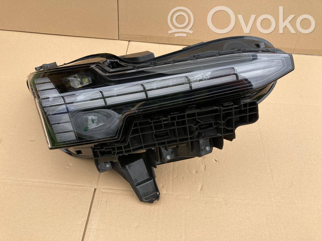 Scheinwerfer   80000628,T2407260000165,20240726,P8891884332