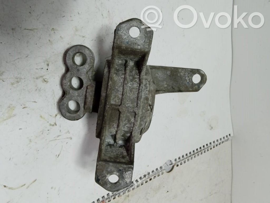 Engine mount bracket   90575772,90575779