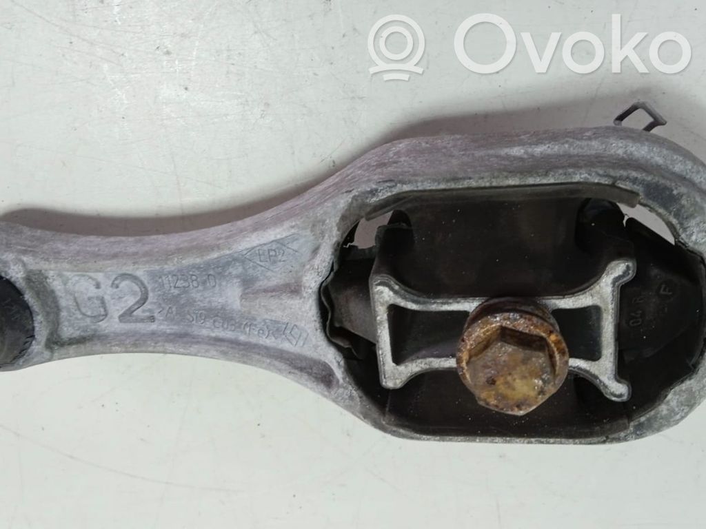Renault Megane III Engine mounting bracket 