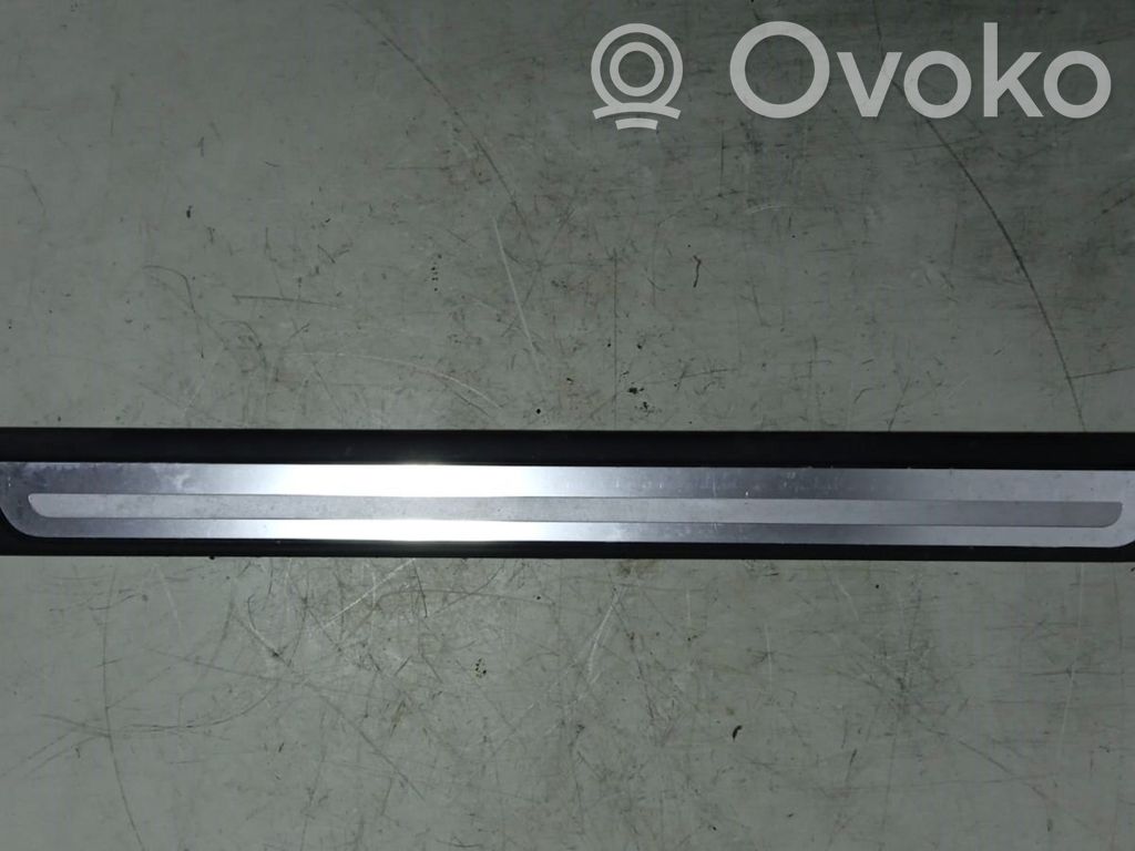 Audi A4 S4 B8 8K Listwa progowa przednia 