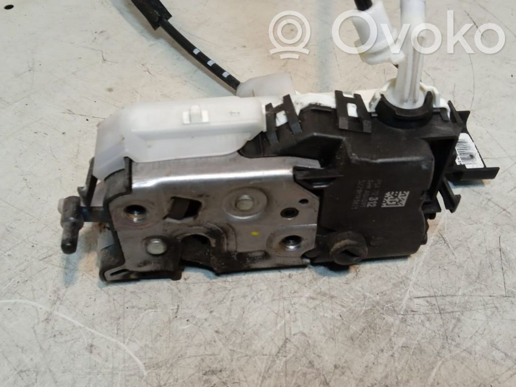 Citroen DS3 Front door lock 