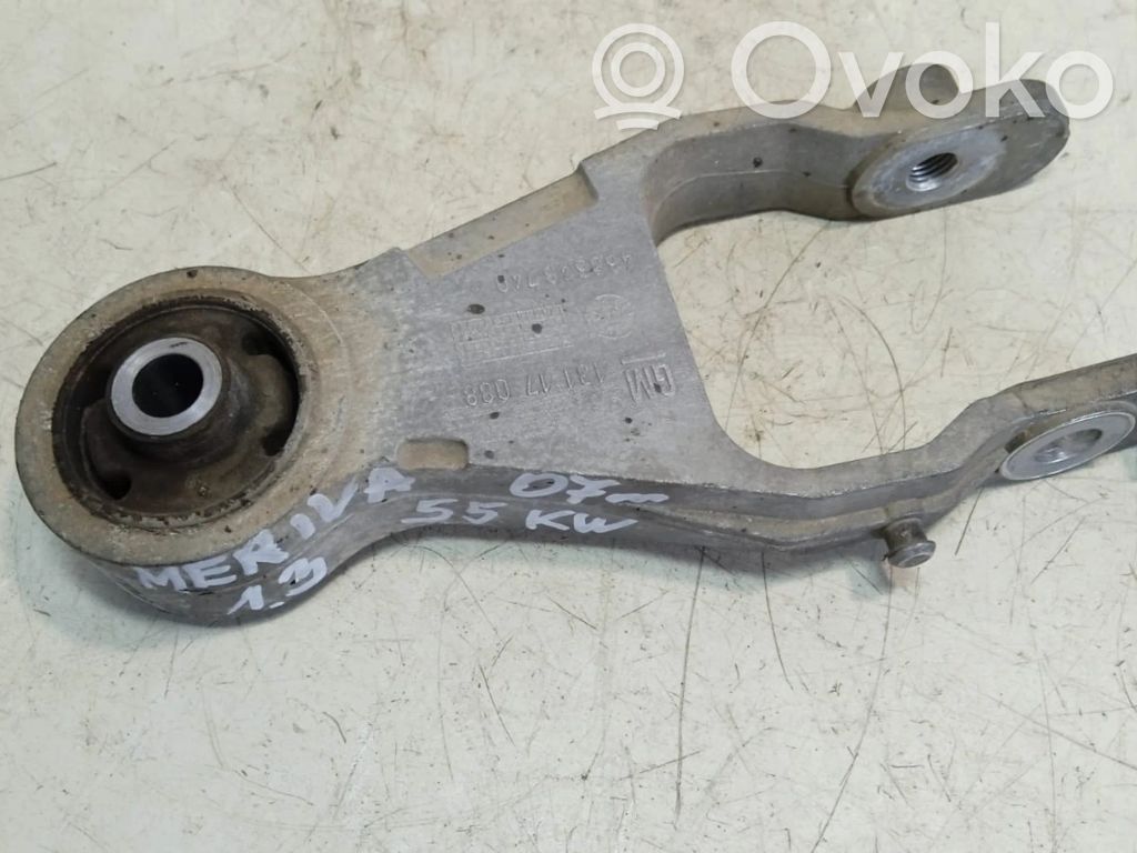 Opel Meriva A Gearbox mounting bracket 