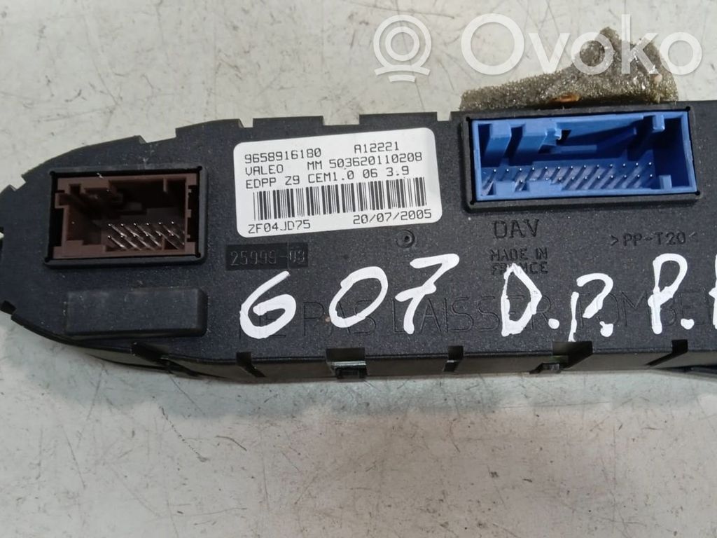 Peugeot 607 Unité de commande module de porte 