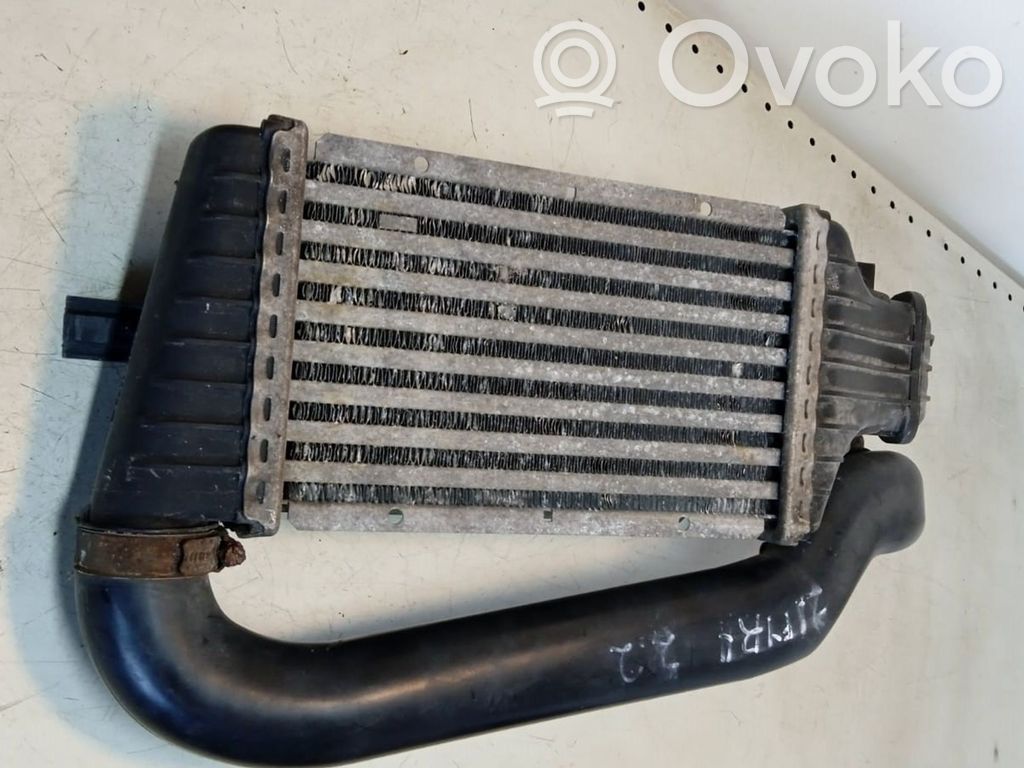 Opel Zafira A Interkūlerio radiatorius 