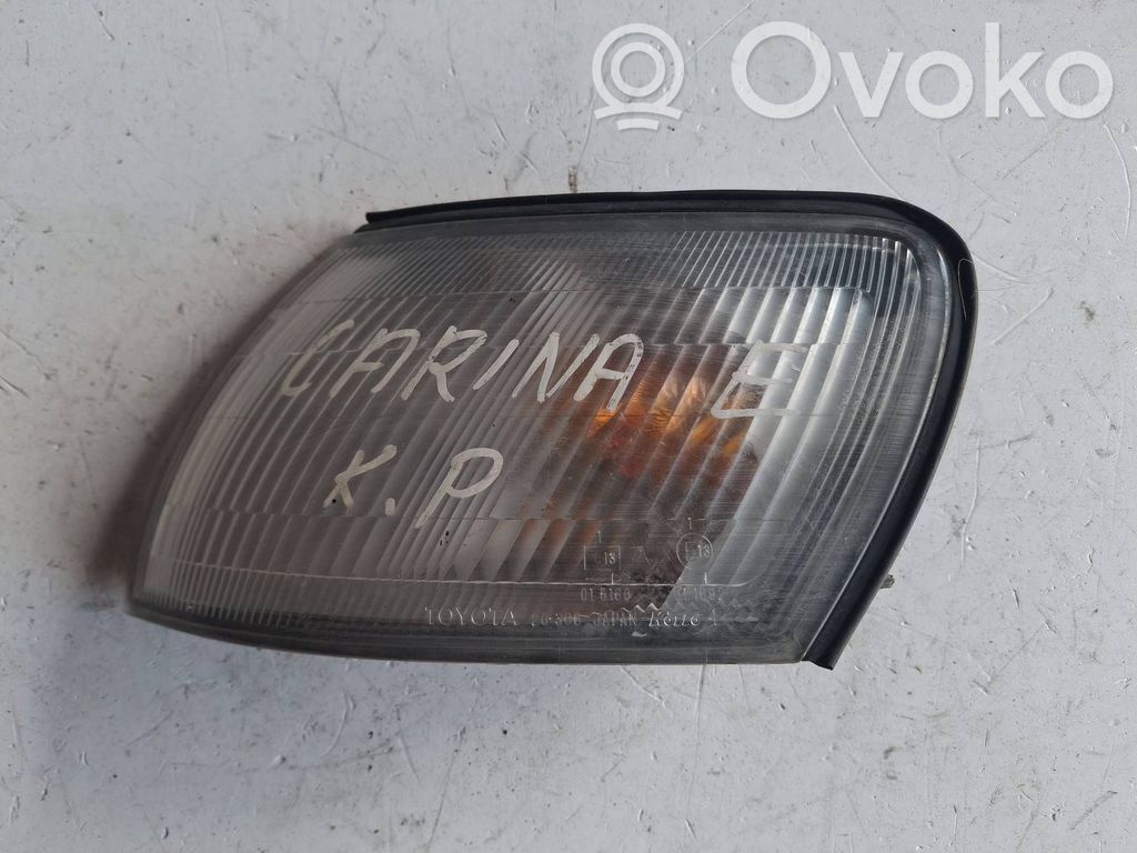 Toyota Carina T190 Priekinis posūkio žibintas 